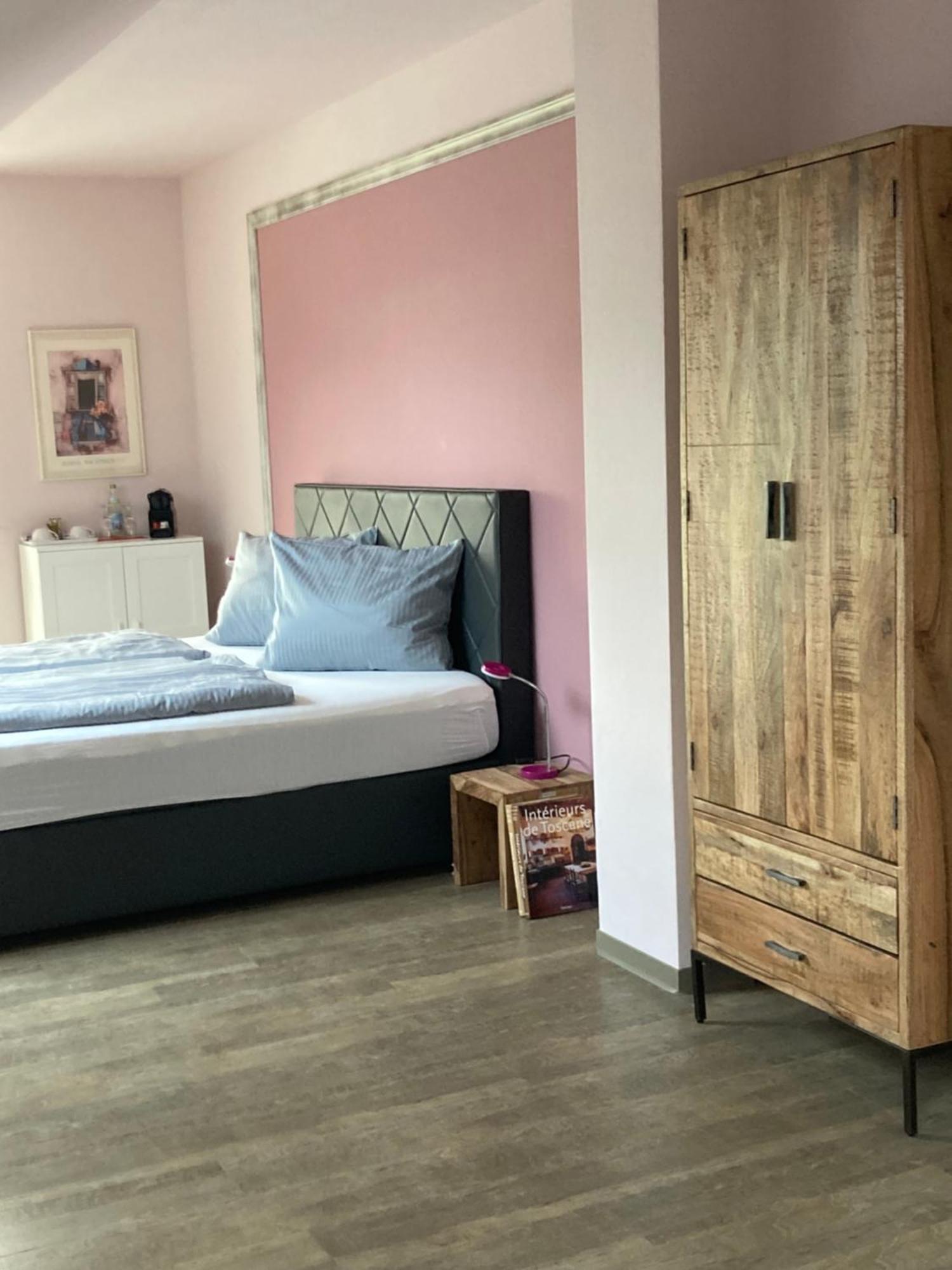 Das Singold Hotel Mit Highspeed Wlan Und Digitalem Schluessel シュヴァープミュンヘン エクステリア 写真