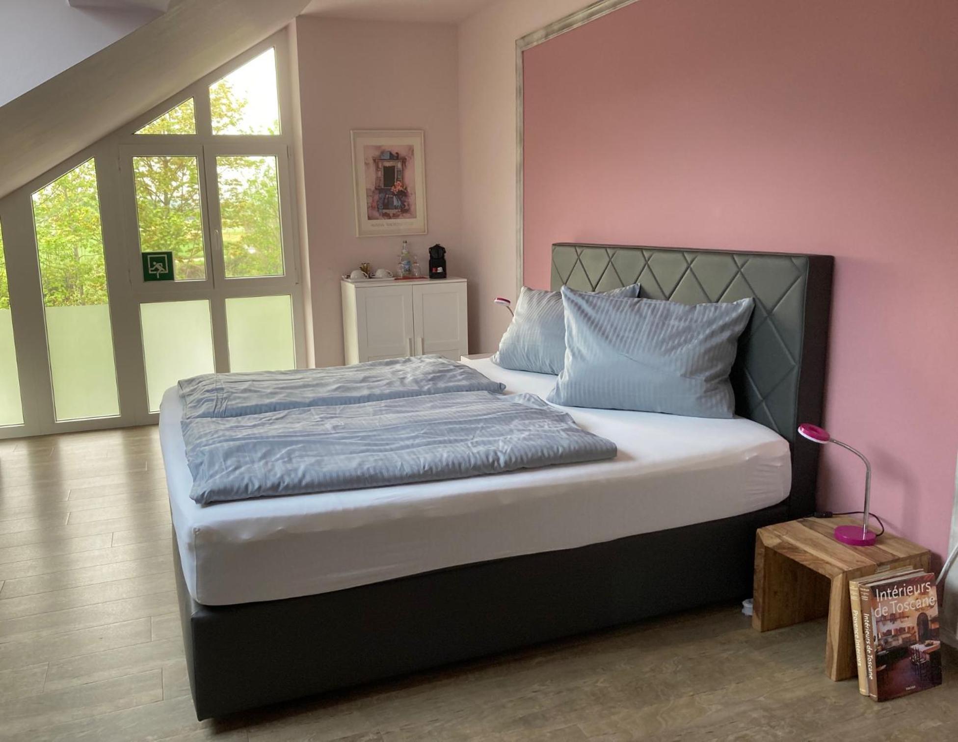 Das Singold Hotel Mit Highspeed Wlan Und Digitalem Schluessel シュヴァープミュンヘン エクステリア 写真