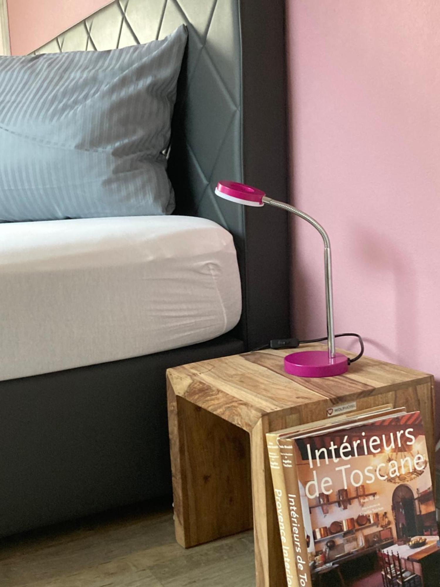 Das Singold Hotel Mit Highspeed Wlan Und Digitalem Schluessel シュヴァープミュンヘン エクステリア 写真