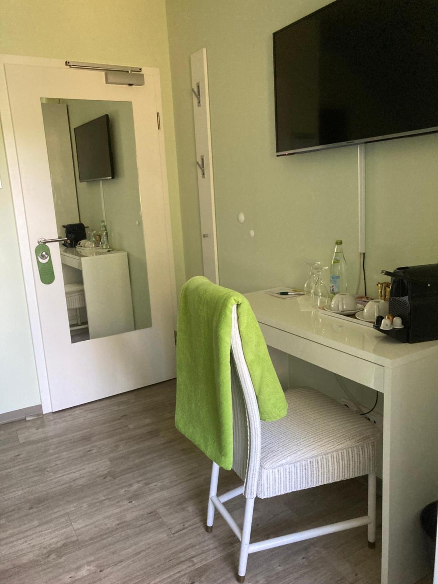 Das Singold Hotel Mit Highspeed Wlan Und Digitalem Schluessel シュヴァープミュンヘン エクステリア 写真